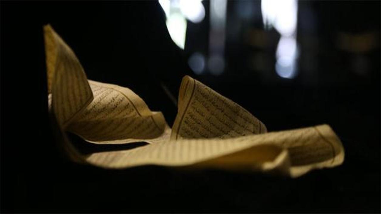 25 metrelik Kur'an-ı Kerim'e büyük ilgi