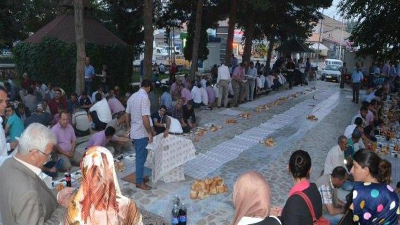 Erciş Belediyesi, personeline iftar verdi