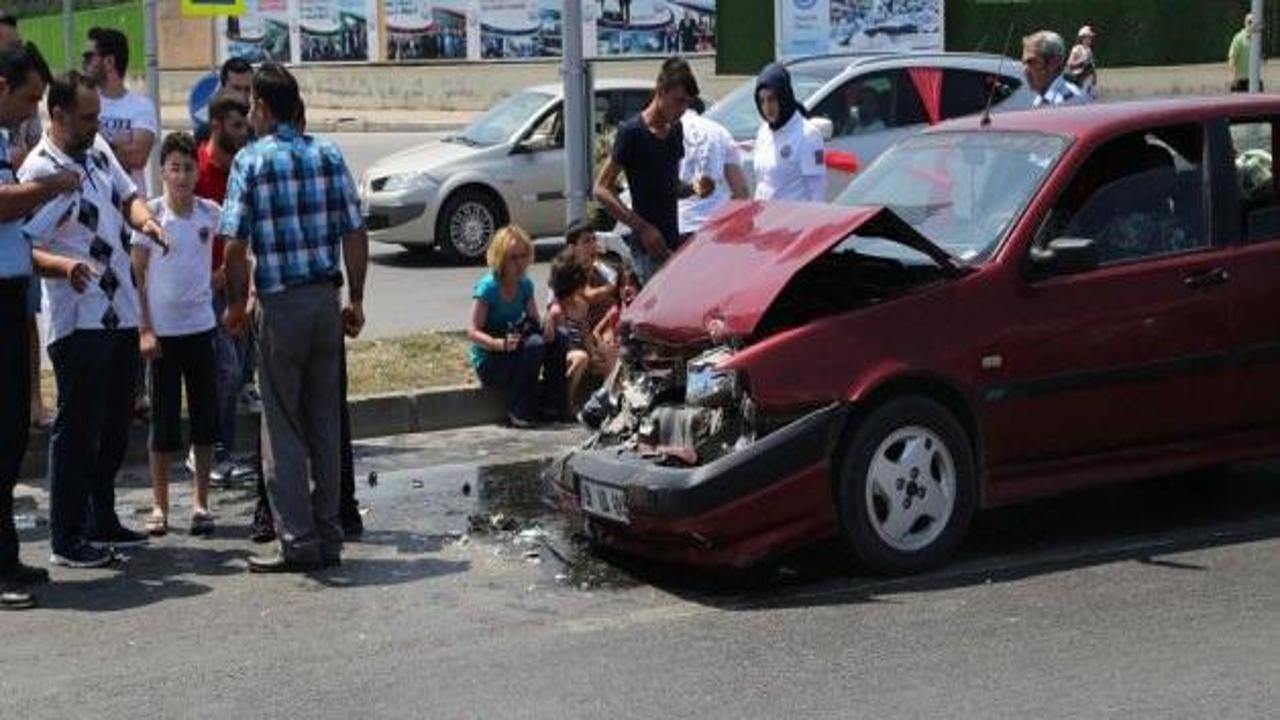 Atakum'da trafik kazası: 2 yaralı