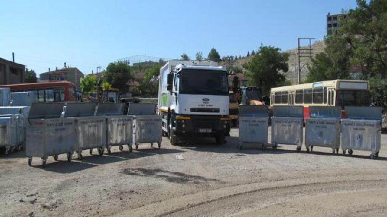 Turhal'da köylere çöp konteyneri dağıtıldı