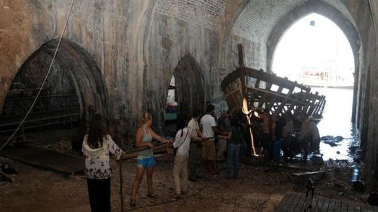 800 yıllık tersanede çekiç sesleri başladı