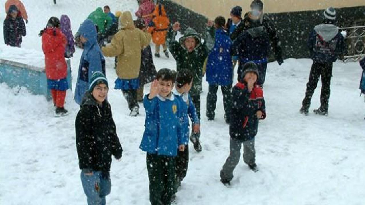 Sivas Valiliği 9 Şubat Sivas'ta okullar tatil mi