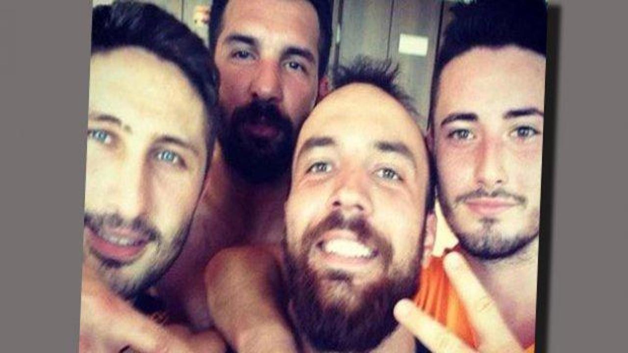 Galatasaray'da kadro dışı selfie'si!