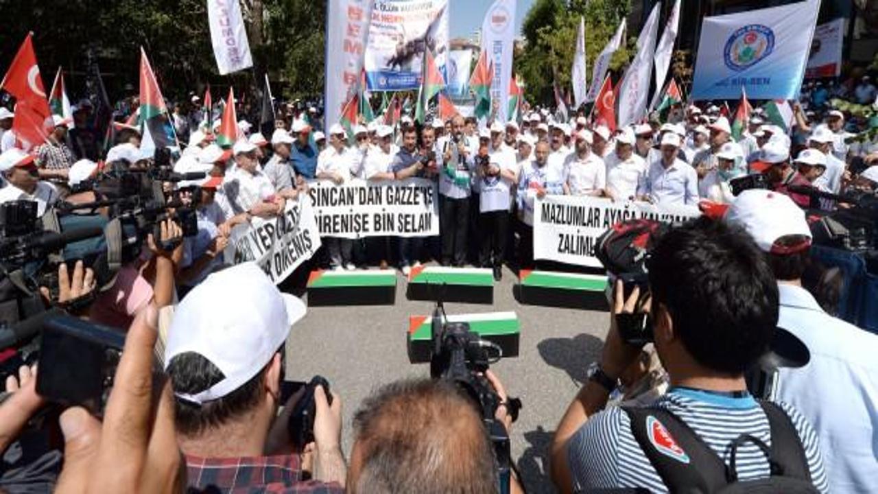 ABD elçiliği önünde tabutlu Gazze protestosu