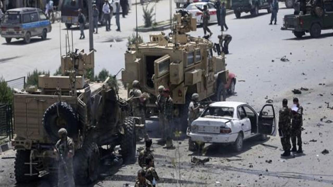 ABD yanlışlıkla Afgan polislerini öldürdü!