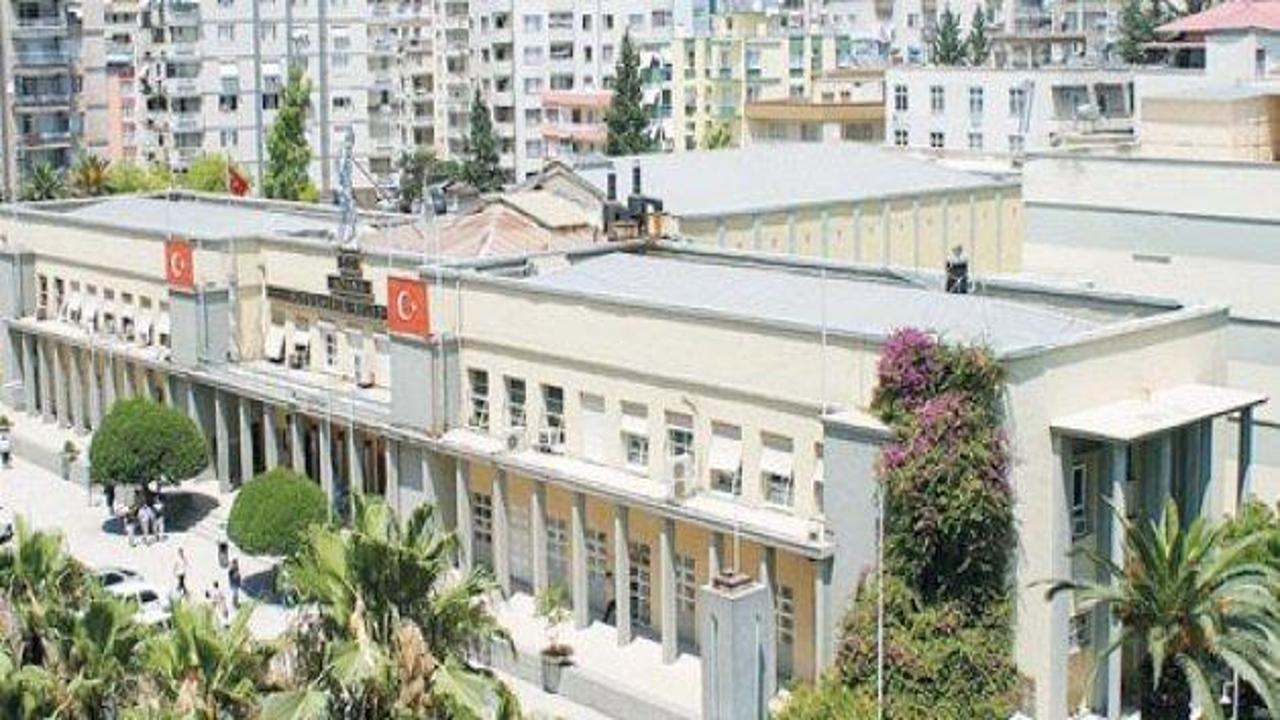 Adana Büyükşehir Belediyesi'ne silahlı saldırı
