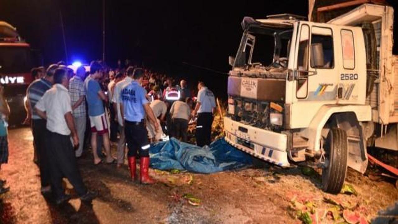 Adana'da feci kaza: 3 ölü, 9 yaralı