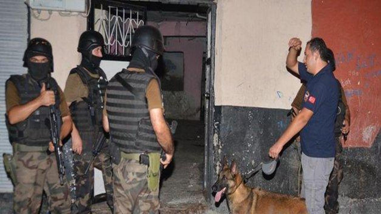 Adana'da torbacılara 1500 polisle operasyon