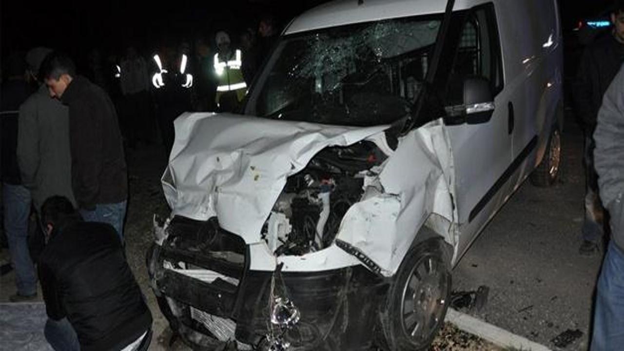 Afyonkarahisar'da kaza: 1 ölü, 5 yaralı