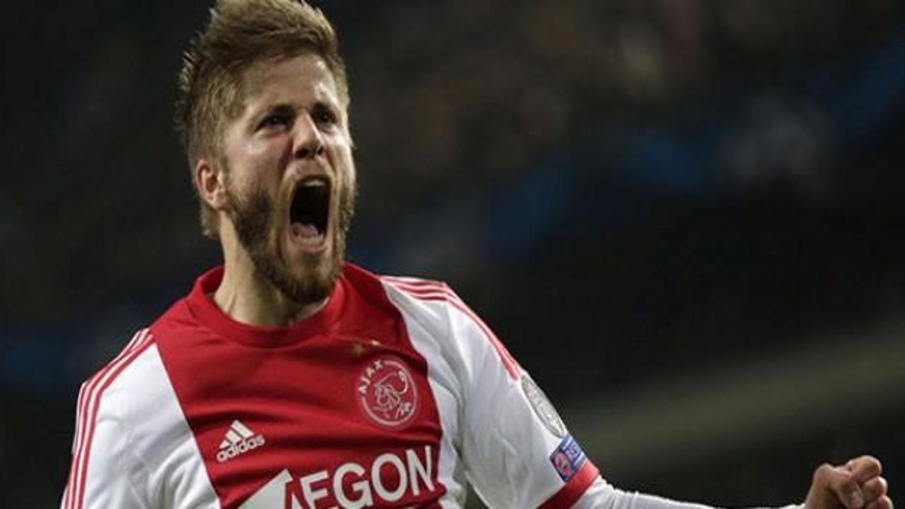 Ajaxlı Schöne'nin sözleşmesi uzatıldı