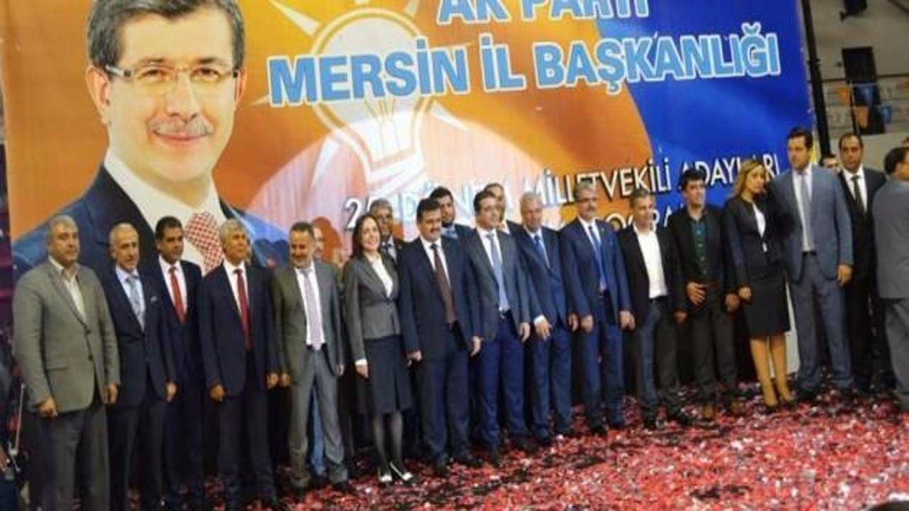 AK Parti Mersin adayları sahaya indi