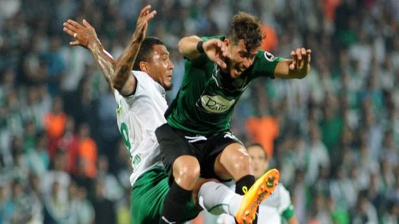 Akhisar Belediye ilk deplasman punanı aldı