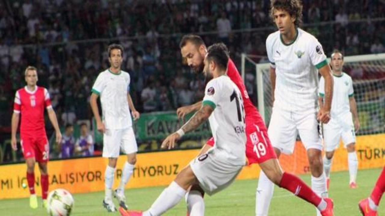 Akhisar Süper Lig'in yeni ekibine acımadı