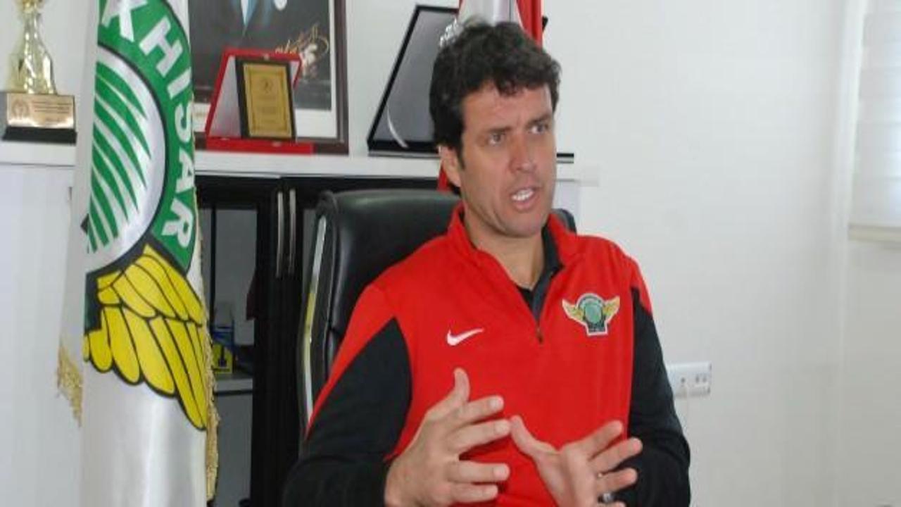 Akhisar'da transfer konuşmak yasak