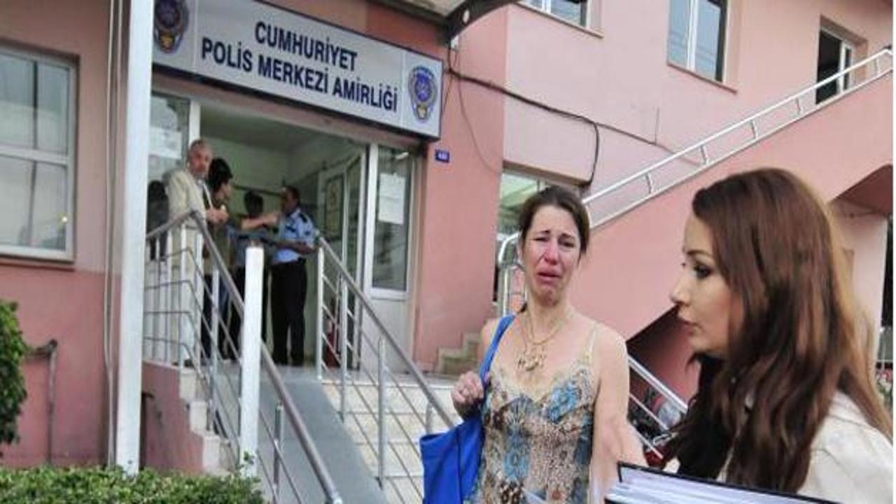Alman anne ikiz &ccedil;ocukları i&ccedil;in feryat etti