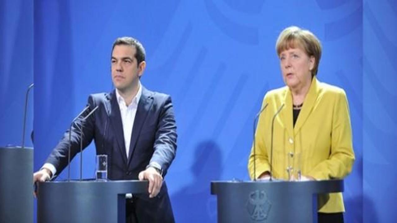 Almanya, Yunanistan'a kapılarını kapatmadı