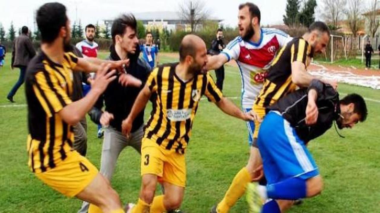 Amatör Lig maçında saha karıştı: 5 yaralı