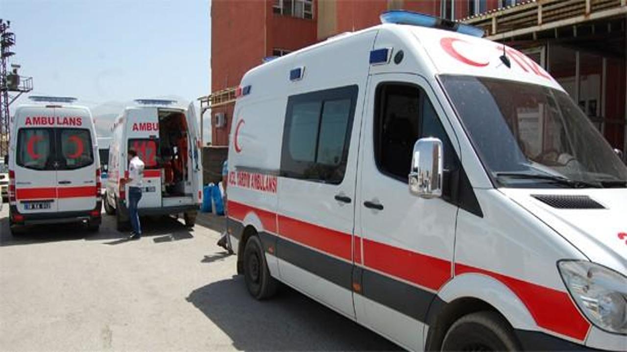 Manisa'da trafik kazası: 1'i ağır 2 yaralı