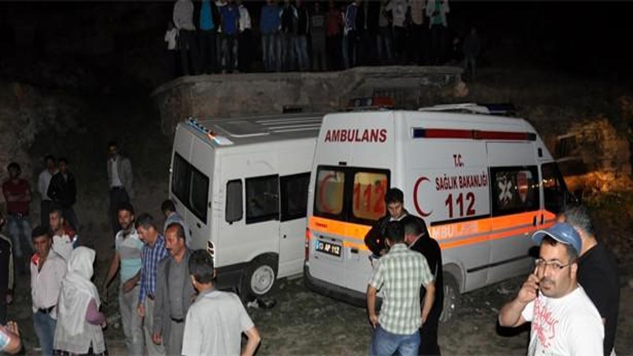 Osmaniye'de zincirleme trafik kazası: 1 ölü, 12 yaralı