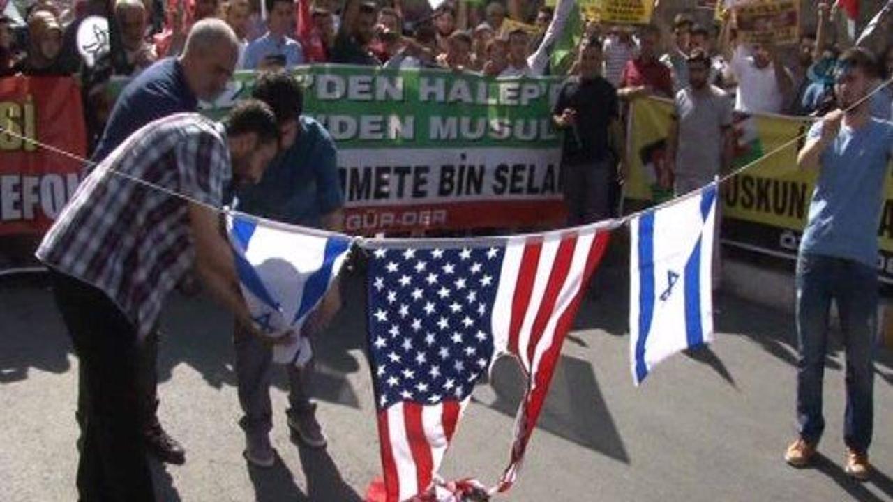 Amerika ve İsrail bayrakları ateşe verildi