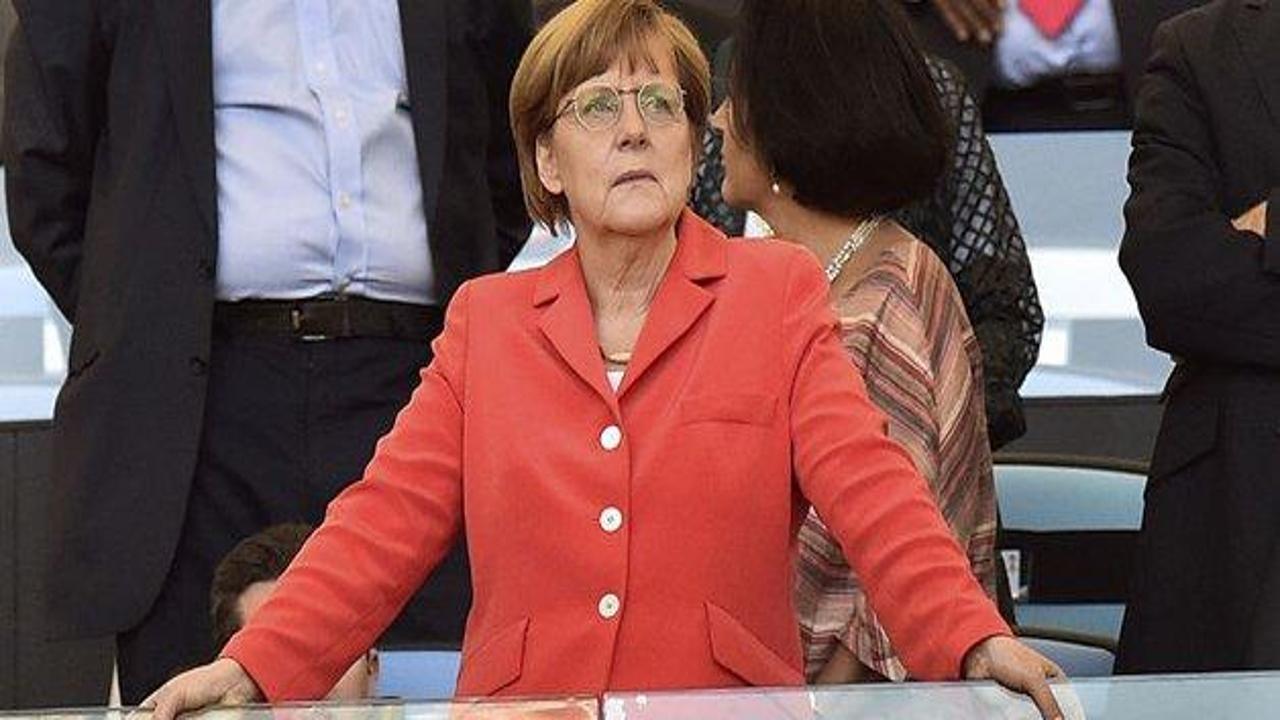 Angela Merkel'in yüreği ağzına geldi