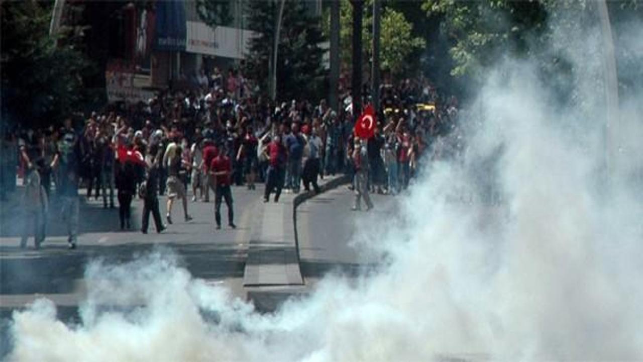 Ankara'da Gezi eylemcilerine müdahale