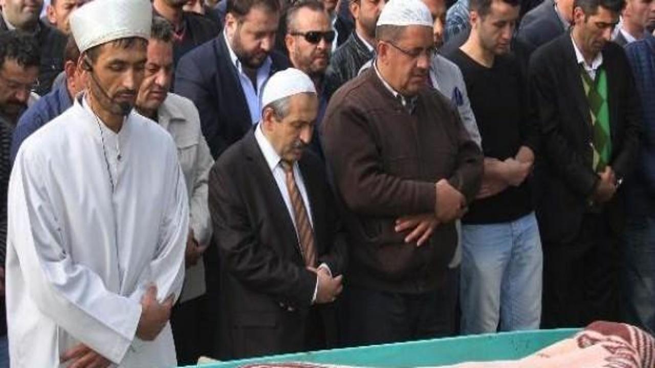 Ankaralı Namık'ın cenazesini bakın kim kıldırdı