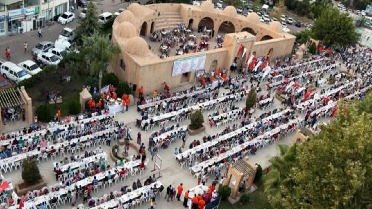 Antalya Kumluca'da 15 bin kişilik iftar