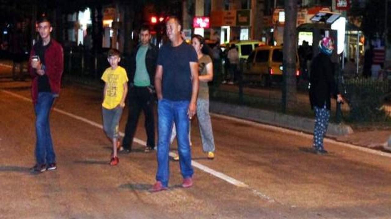 Antalya'da gece yarısı şiddetli deprem