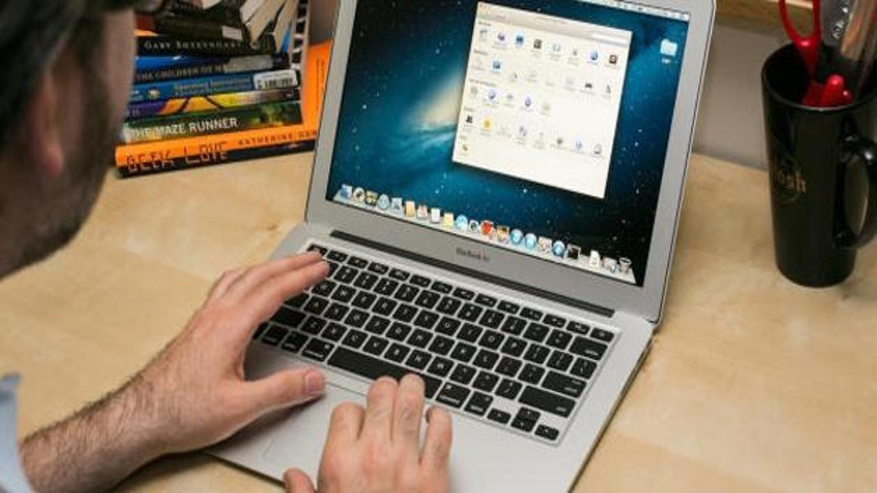 Apple Macbook Air'ları geri çağırıyor