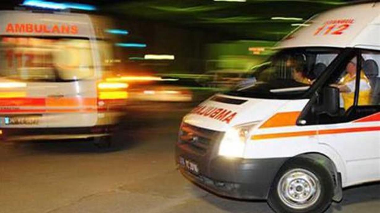 TIR, ambulans ve askeri araca çarptı: 3 yaralı