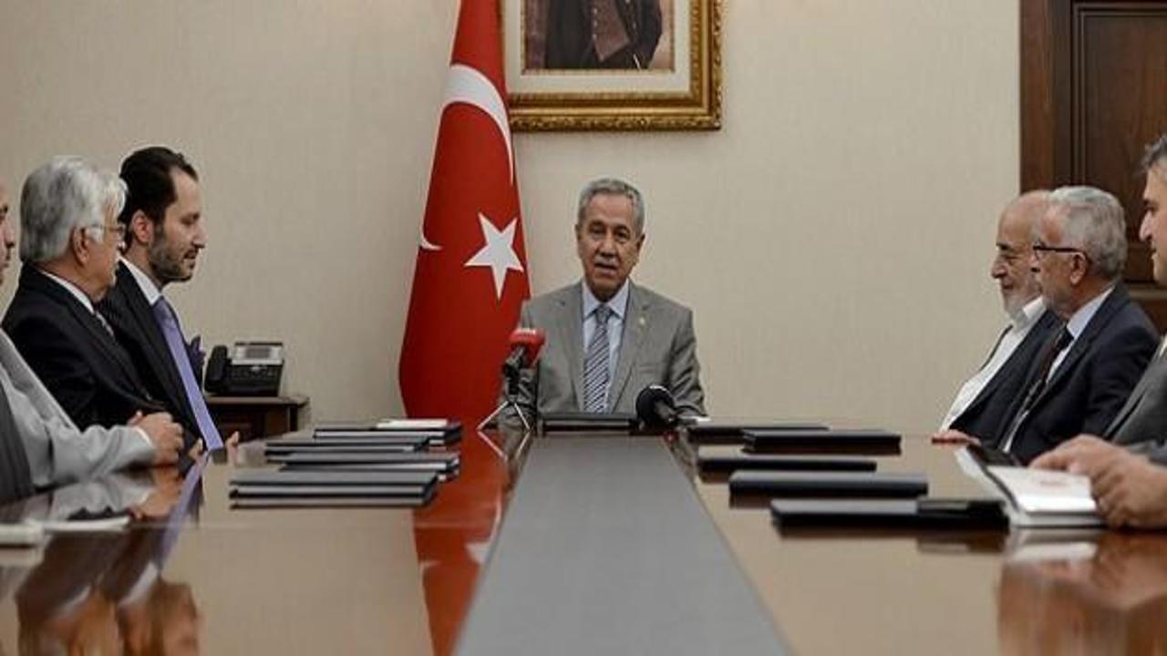 Arınç Fatih Erbakan'ı kabul etti