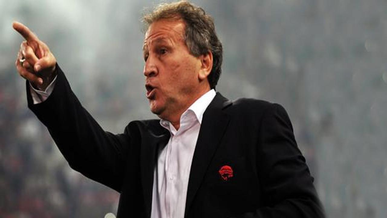 Arthur Zico S&uuml;per Lig'e d&ouml;n&uuml;yor!