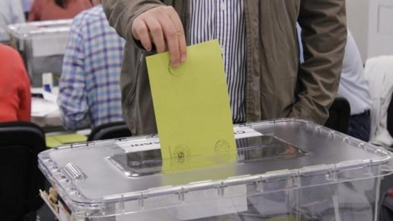İtalya’da Türk seçmenler sandık başına gidiyor
