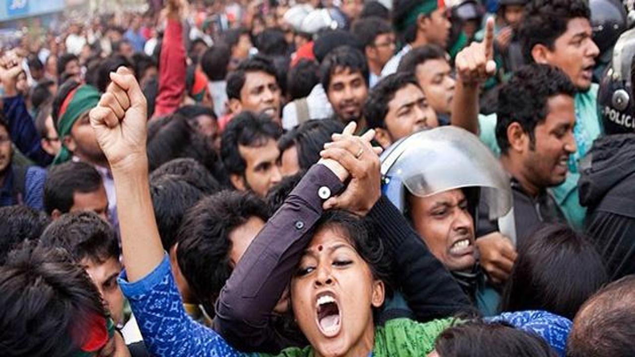 Bangladeş'te "süresiz gösteri" çağrısı