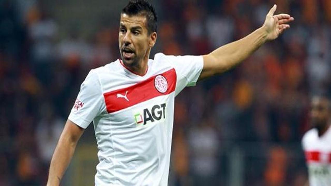 Antalyaspor'dan flaş Milan Baros kararı!