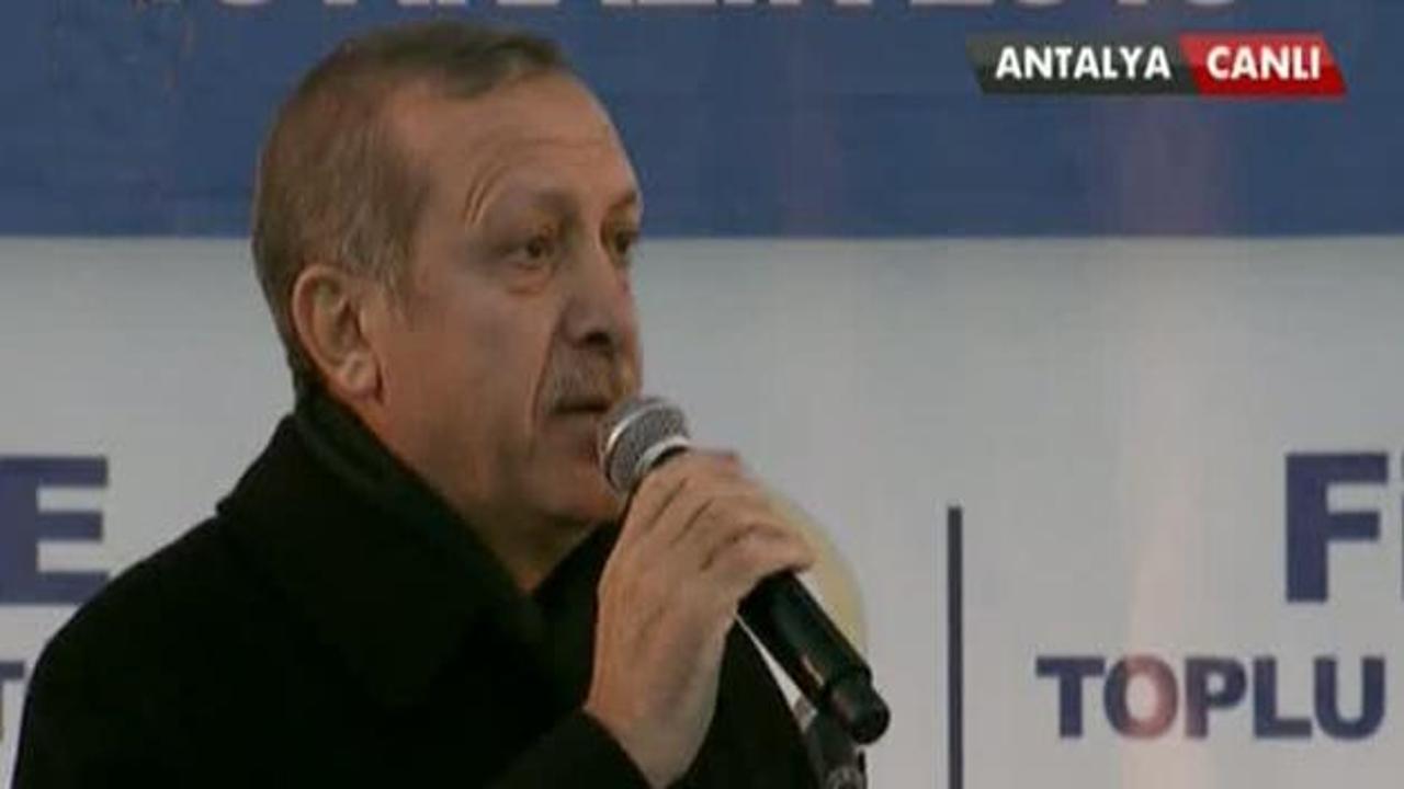 Başbakan Erdoğan Finike'de konuştu