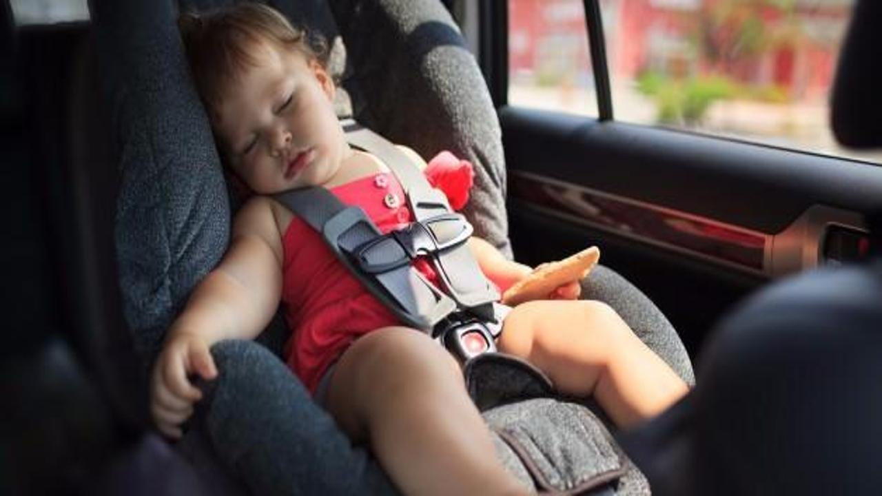 Bebeğinizi araba koltuğunda uyutmayın!