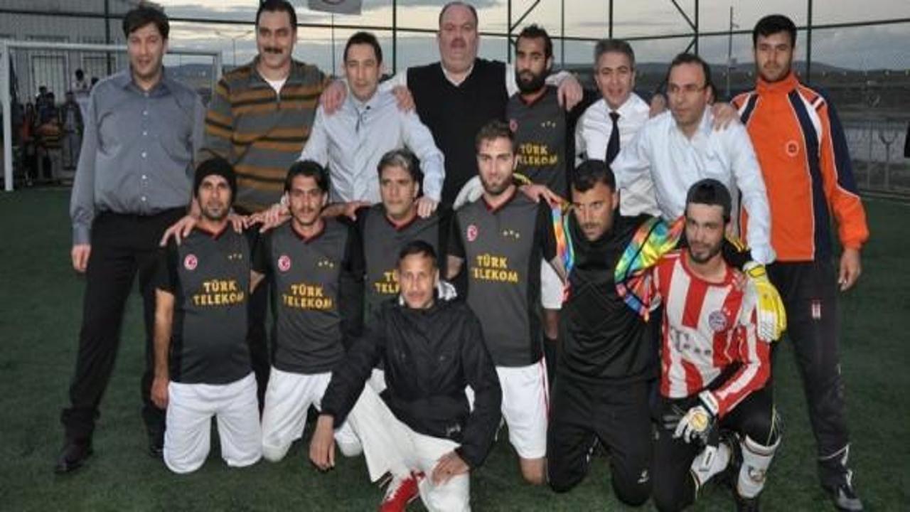 Belçika'lı vekiller Suriyelilerle maç yaptı