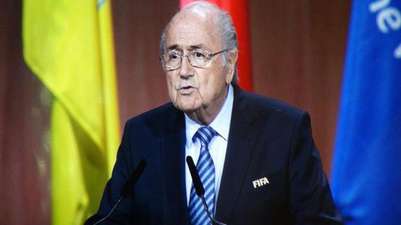 Blatter, ABD ve Platini'yi bombaladı!
