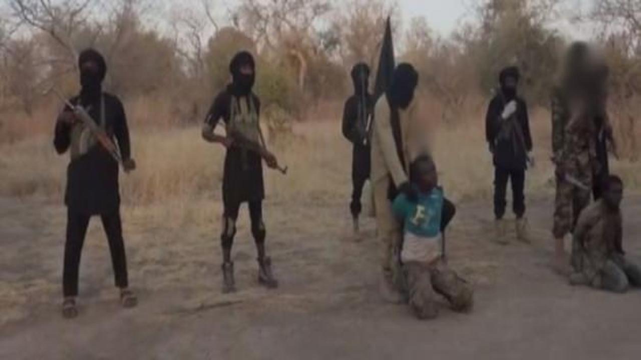Boko Haram iki kişiyi infaz etti