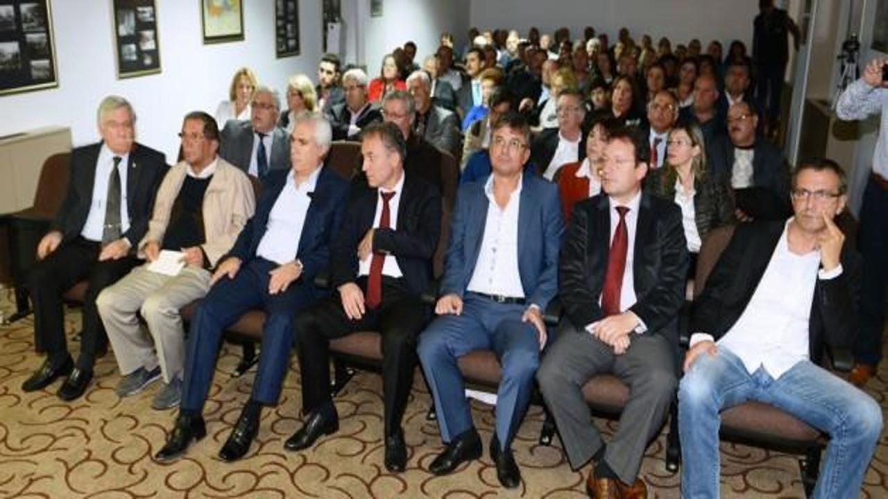 Bulgaristan göçmenleri Bursa'da göçü tartıştı