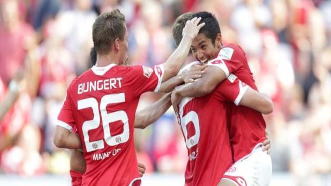 Türk yıldız Bundesliga'yı sallıyor
