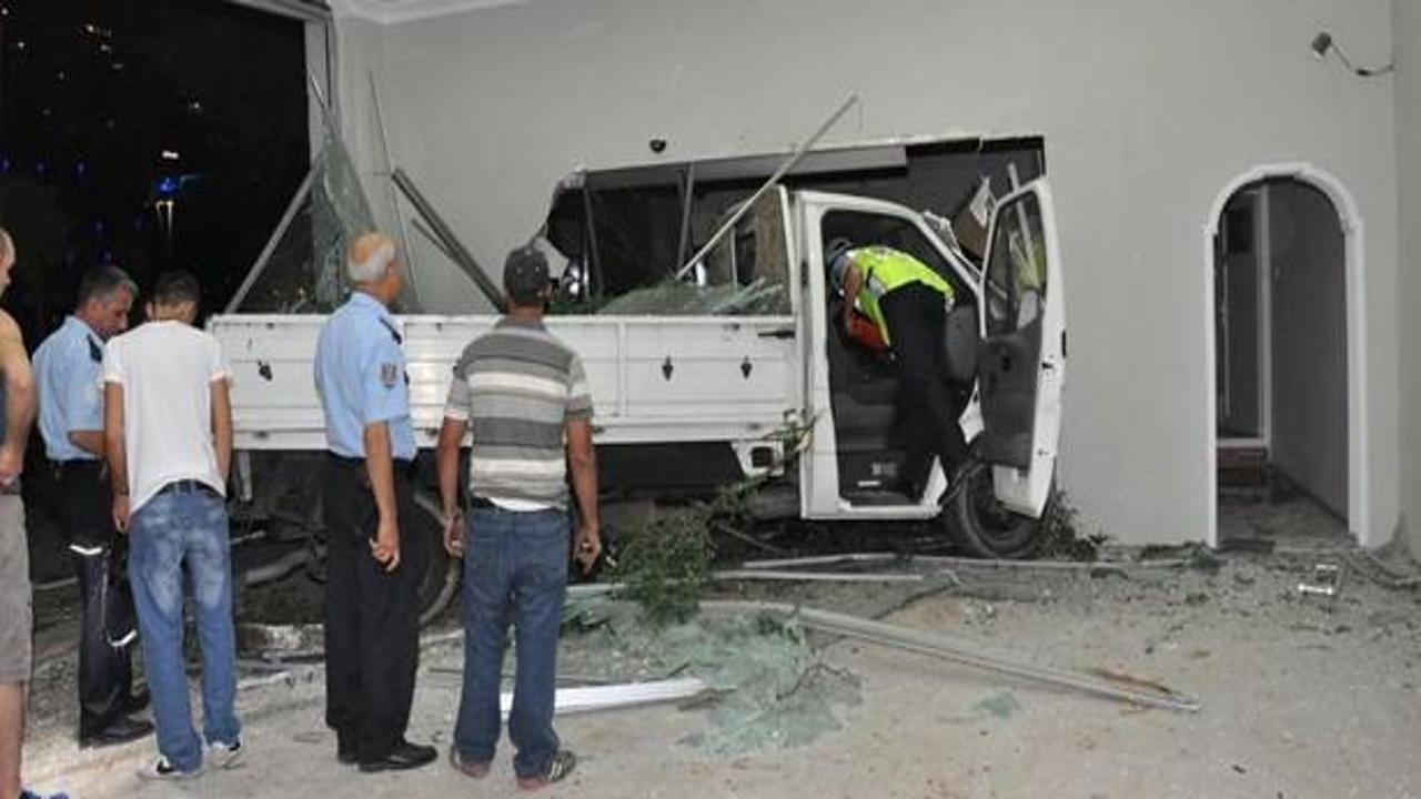 Bursa'da trafik kazası: 1 ölü, 2 yaralı