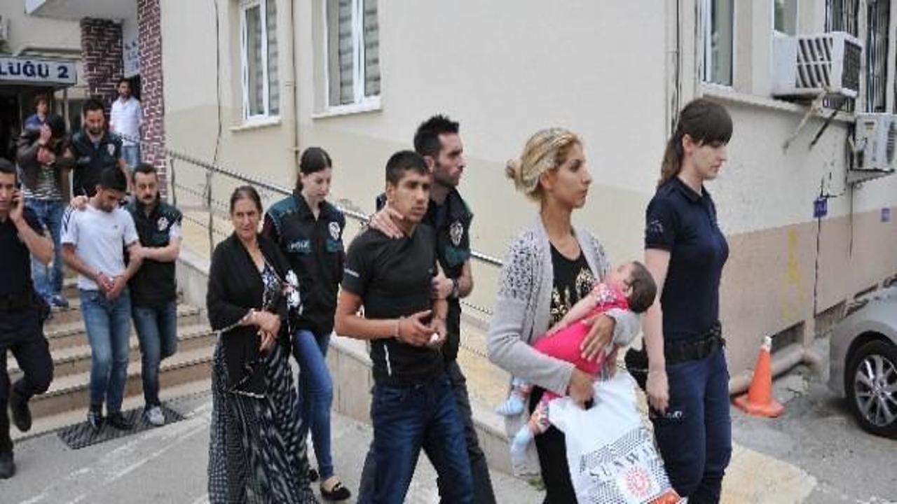 Bursa'da uyuşturucu tacirlerine şafak operasyonu