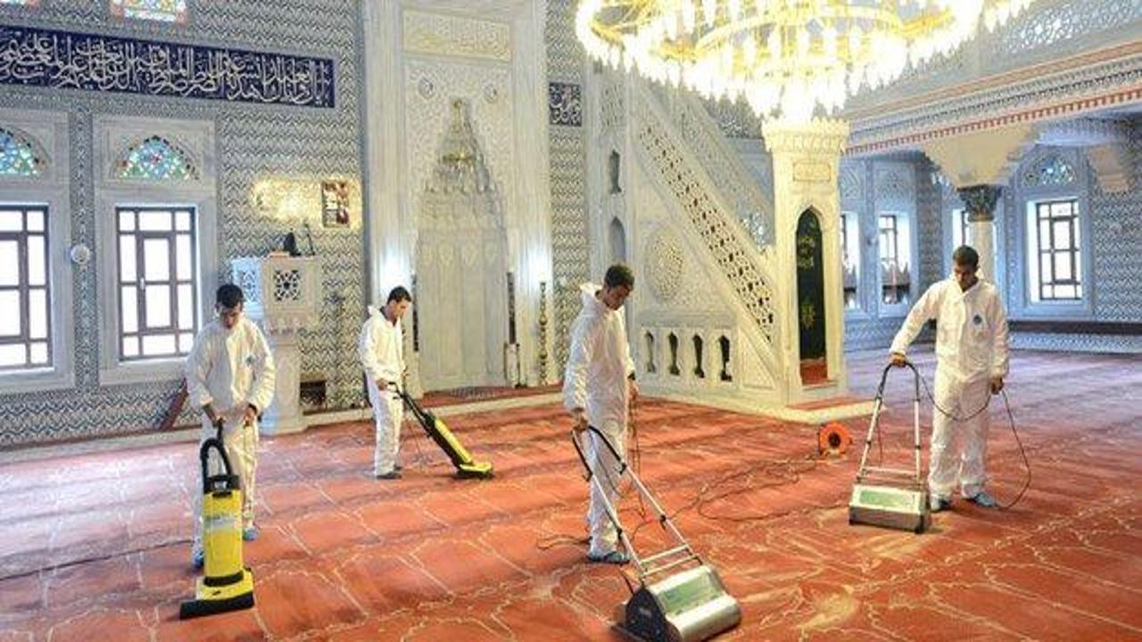 Camiler Ramazan'a hazırlanıyor