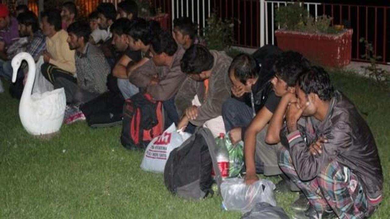 Çanakkale'de 24 kaçak yakalandı
