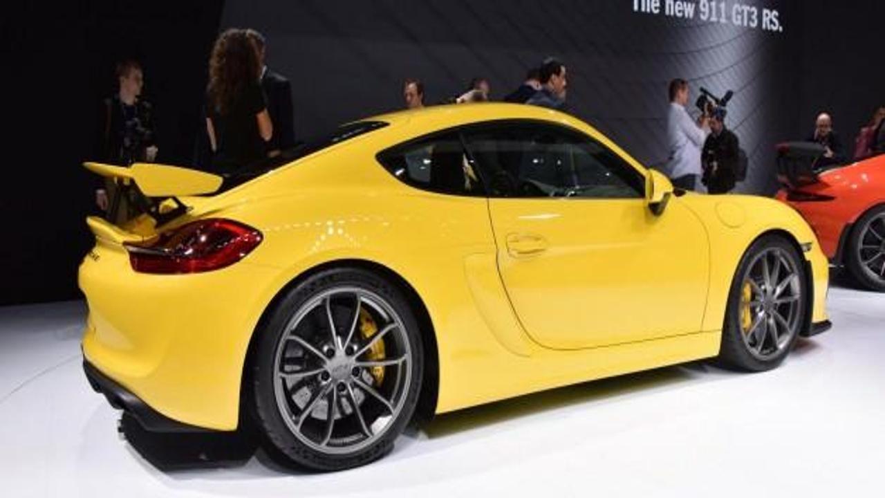 Cayman GT4, Cenevre'de yüzünü gösterdi