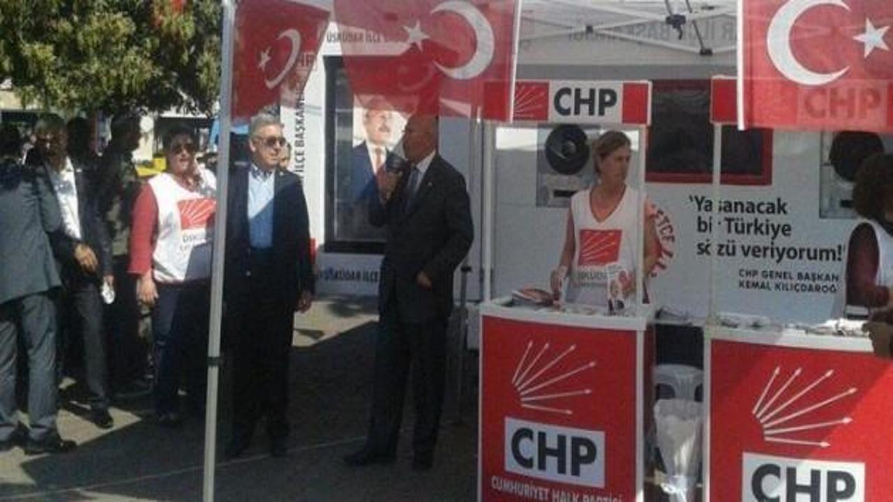 CHP'li Tanal'ı seçim standında kimse dinlemedi