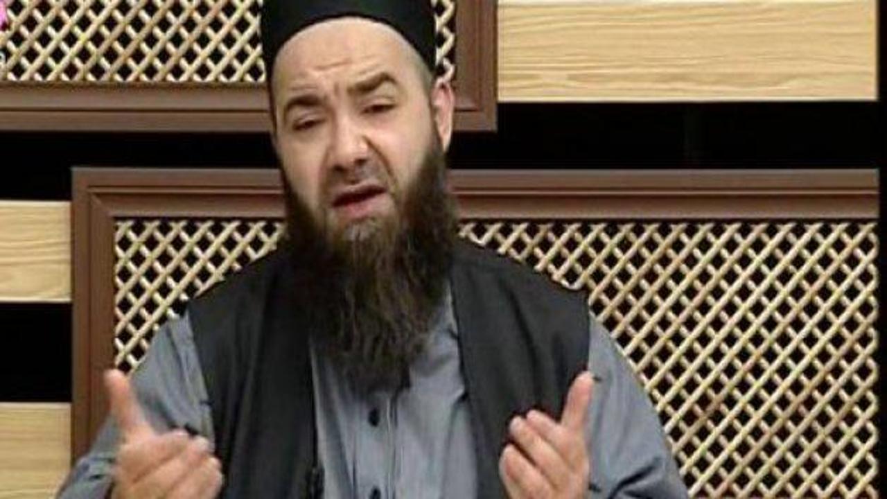 C&uuml;bbeli Ahmet Hoca İsrail'e lanet yağdırdı